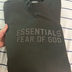 ESSENTIALS FEAR OF GOD SWEATSHIRT